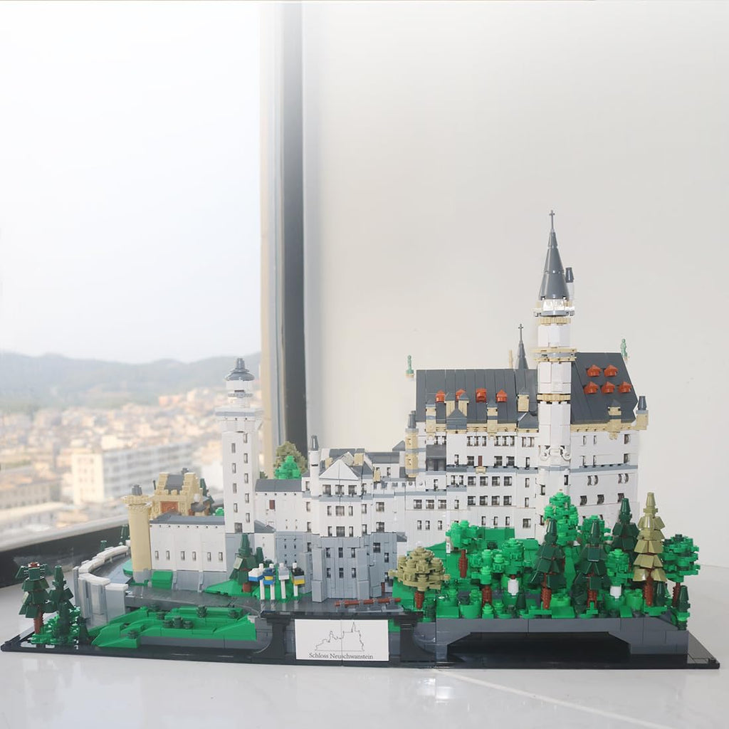 BICRKTOMXY Neuschwanstein Castle 6,786-Piece Building Set